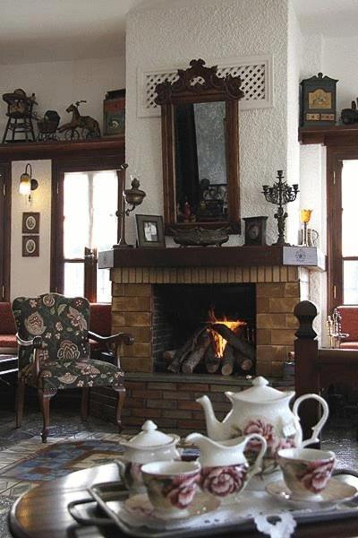 Hotel Petrino Makrinítsa Buitenkant foto